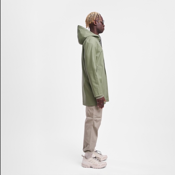 Stutterheim Green Raincoat - Picture 8 of 14